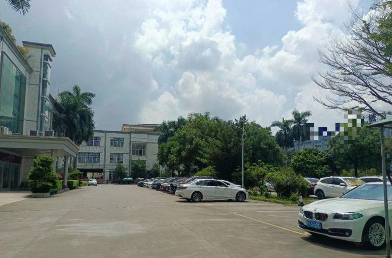 秒租8元）万江标准花园靓厂房2楼1000或3楼2000平方