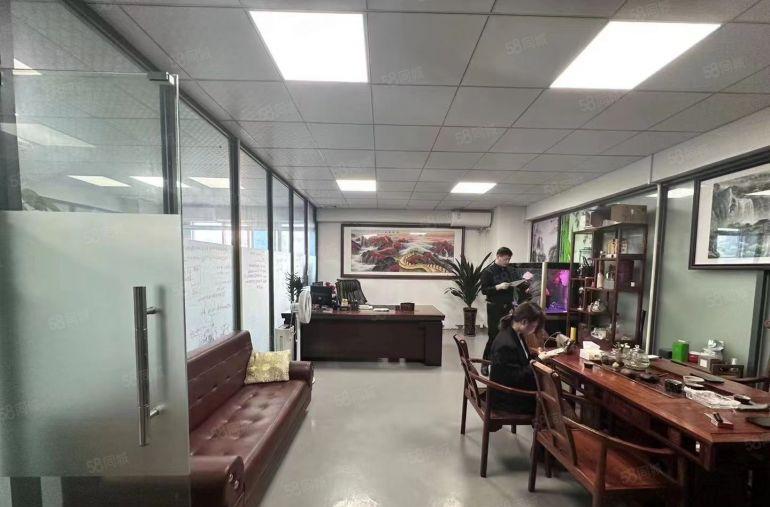 万江独院钢构厂房带隔热层1230平招租中