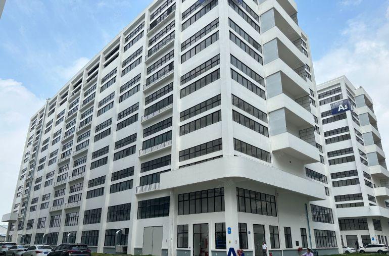 万江工业园厂房出租 1600平，证件齐全，有现成办公室装修