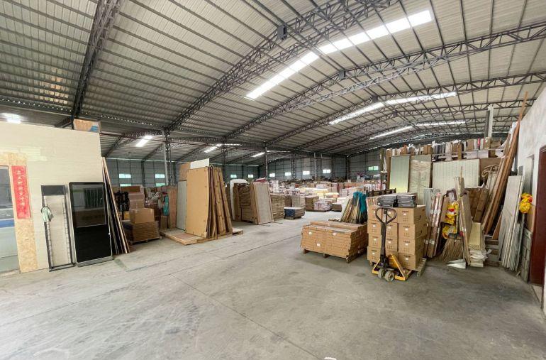 万江石美独院3400平方单一层厂房出租滴水7米水电办公室现成