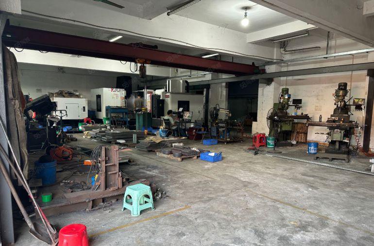 万江工业园标准一楼厂房出租，有现成办公室装修可办环评