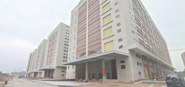 24万平全新超高标准产业园招租超长产线138米花园式厂