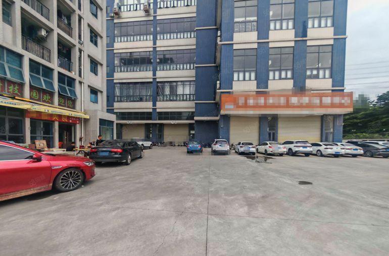 万江重工业水泥结构厂房出租一楼4000平方层高9米带丙二消防