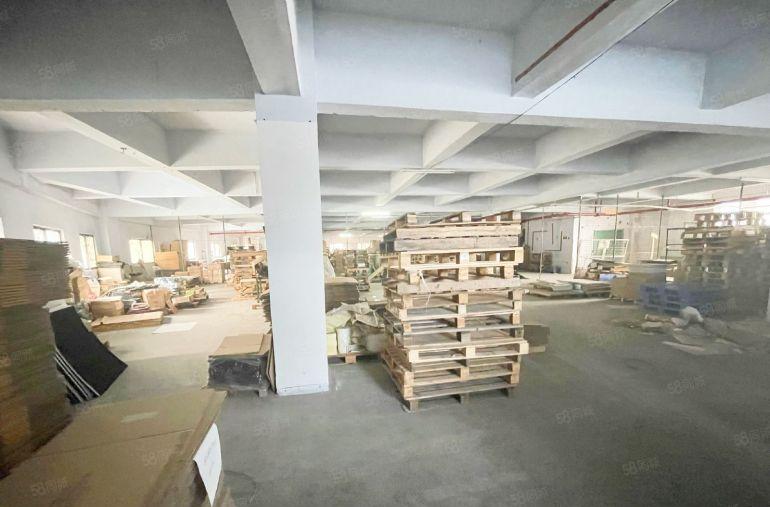 万江共联原房东三楼1400平方无公摊面积标准厂房出租水电齐全