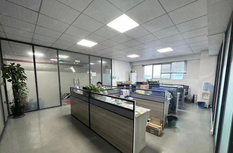 万江独院钢构厂房带隔热层1230平招租中