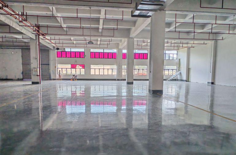 樟木头全新红本厂房楼上2100平方出租现成装修高度6米