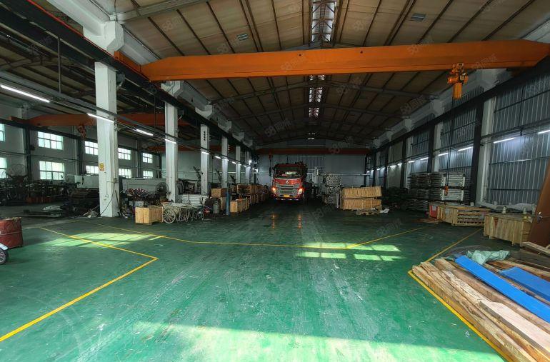 樟木头独院，带牛角航车钢构1700平方，价格15元，高度7米