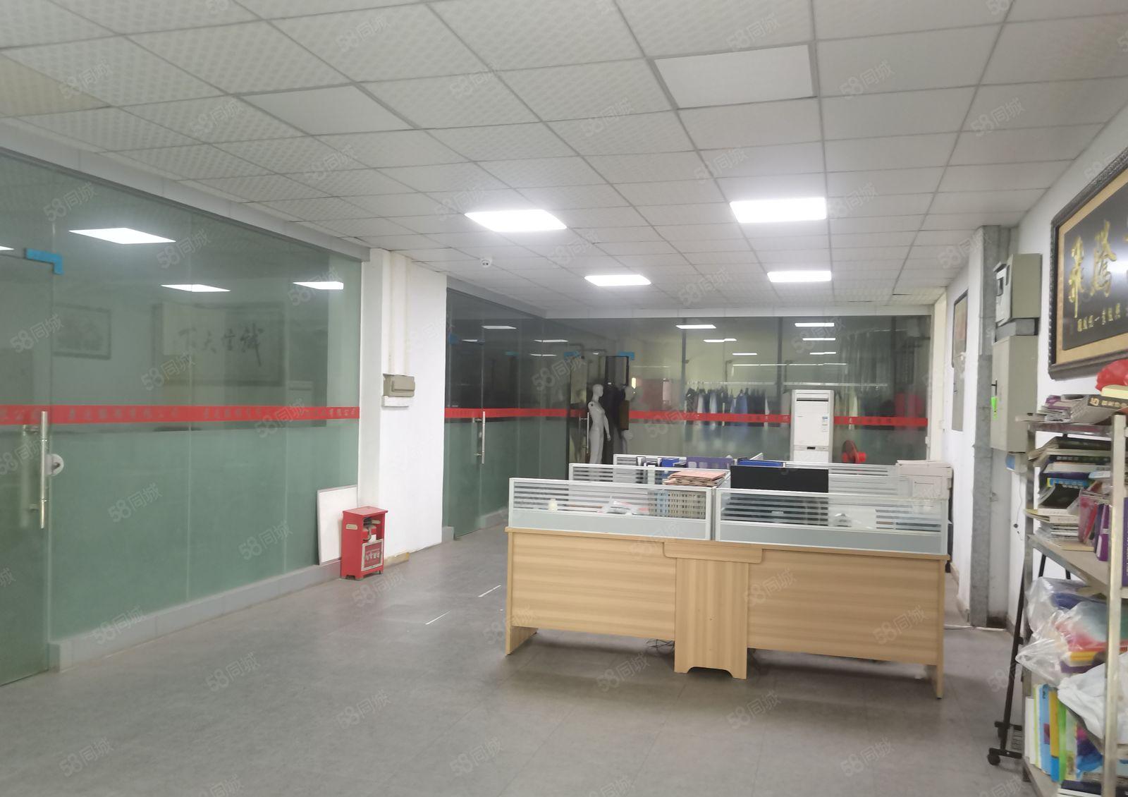 大朗村委独院，近高速，空地大，配套宿舍，层高5米，水电齐全，