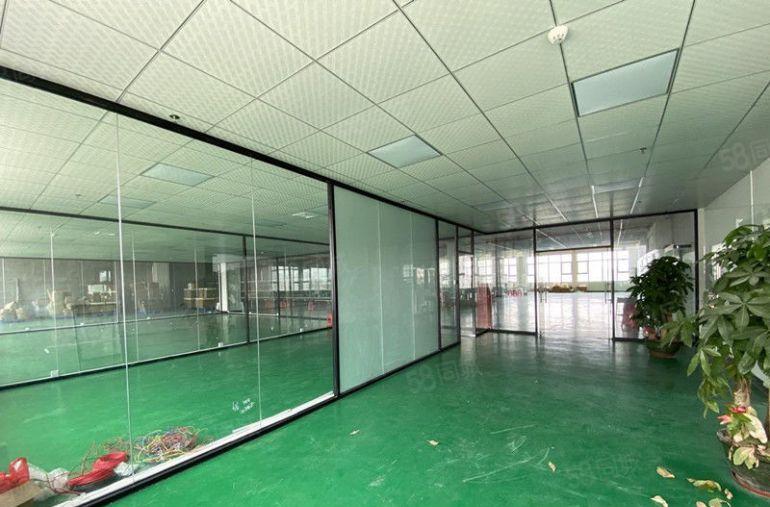 大朗佛子凹分租一层1000平方厂房可做电子研发组装配件