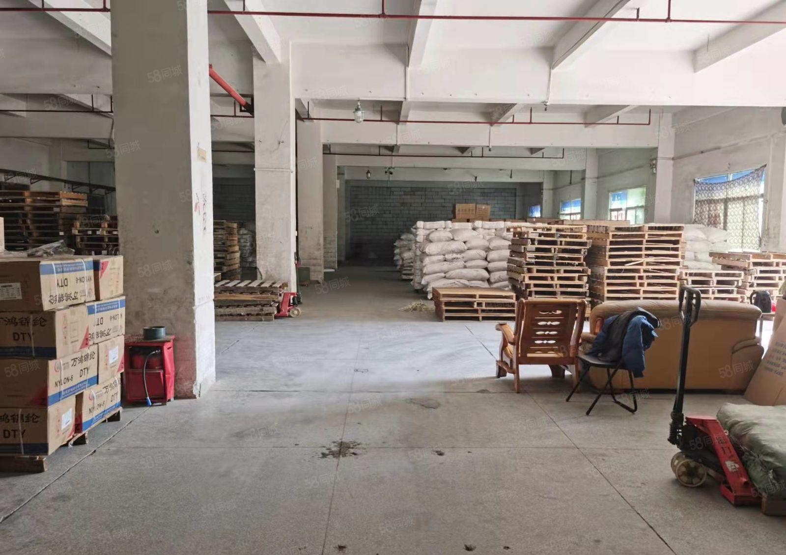 大朗镇新出独院厂房分租一楼2300平方，楼高六米，豪华装修