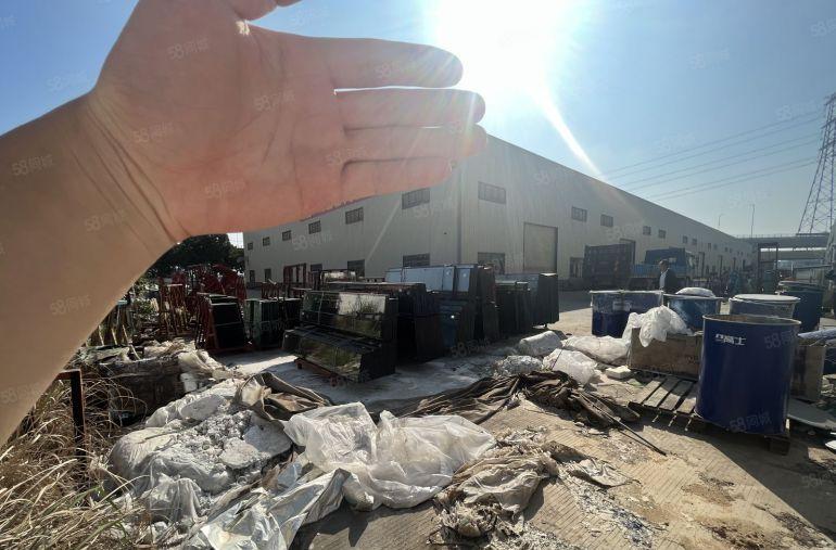 大朗新出原房东独院单一层，空地非常大。滴水十米带四部五吨航车