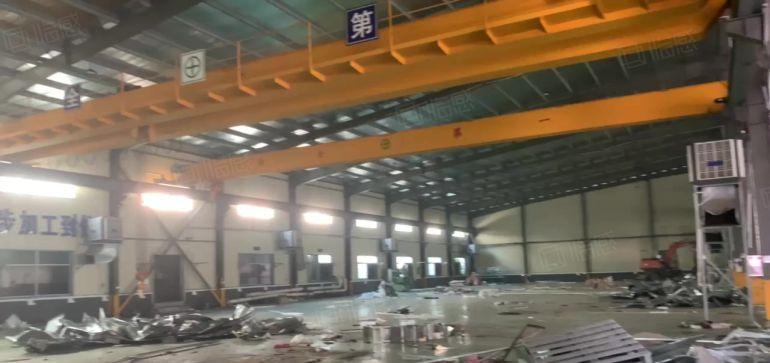 大朗镇原房东独院钢构滴水8米高6000平厂房出租有行车可分租