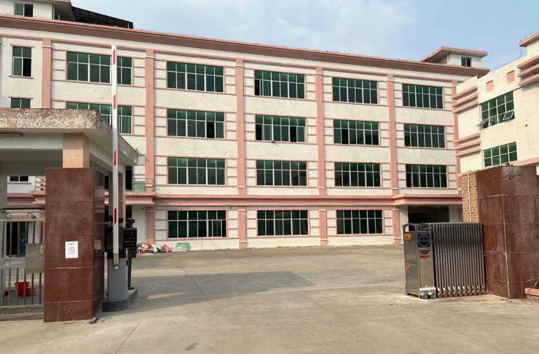 厂房出租，大朗标准三层独院10000平方，空地超大，面积实量