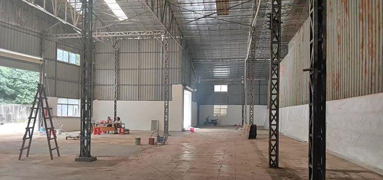 成熟工业区新出10米高单层厂房特价出租