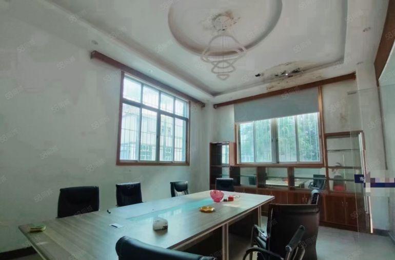 16元大朗一楼1300平厂房出租高度6米新马莲工业园