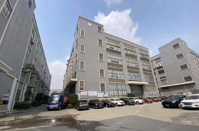 大朗靠松山湖一楼二楼3400平厂房出租 一楼牛角高7米