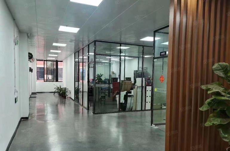 厂房 大朗产业园里面全新标准厂房楼上带精装修办公室 厂房分租