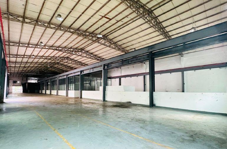 大朗本地房东独门独院现成办公室现可办环评好进拖头