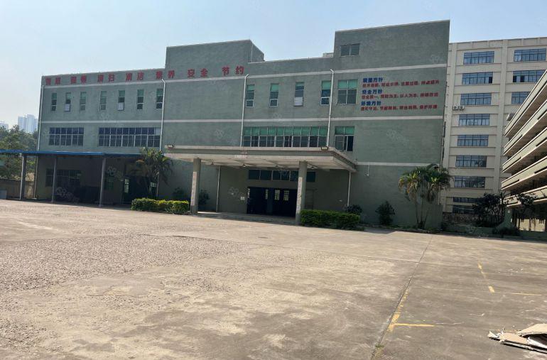 工业区新出一楼1200平方带注塑环评！价格优惠