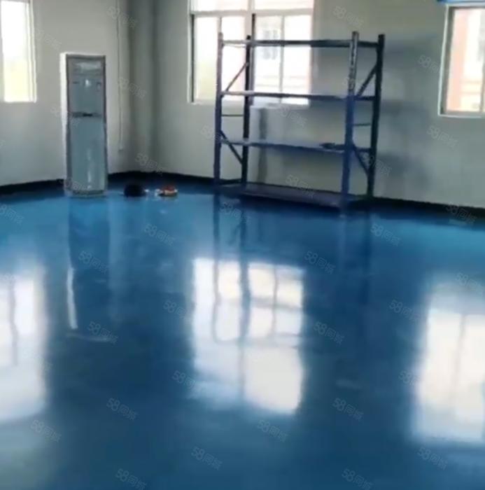 大朗主干道旁楼上精装修720平方厂房超大空地 工业用地