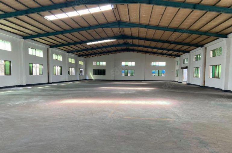 大朗本地房东小独院单一层厂房出租，独栋办公楼，空地大近高速口