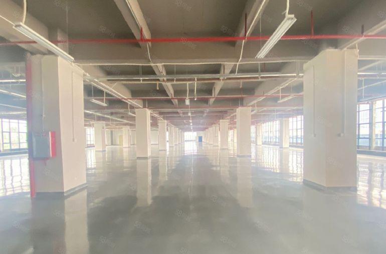 原房东直租楼上2300平方，带装修，价格实惠