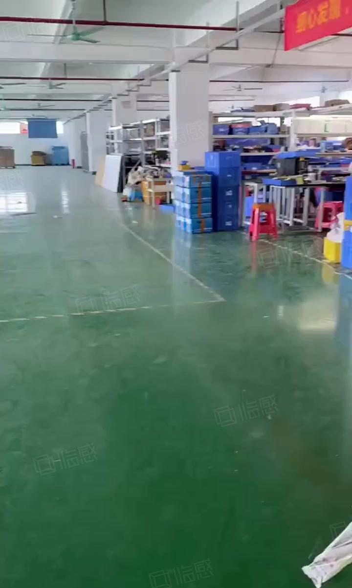 大朗2楼原房东厂房出租1800方，现成装修带地坪漆，消防合格