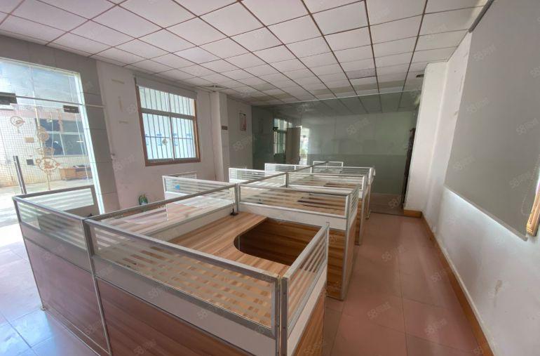 大朗镇象山工业城附近独院单一层厂房总面积2400平带装修