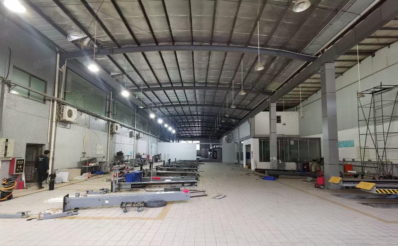 大朗镇大井头村莞樟路边新出现成4S店4300平方招租