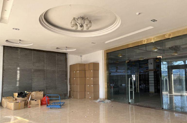 东莞松山湖邻大朗国有红本双证独院厂房招租，精装修水电全拎包入