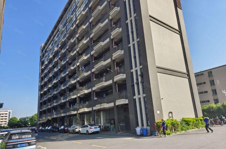 松山湖区域石大路高速口，原房东全新红本重工厂房出租