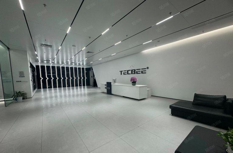 松山湖豪华装修一楼出租，现成无尘车间水电齐全，享受松山湖补贴