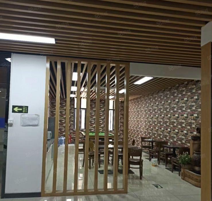 黄江新出厂房分租一二楼2000平方，形象大气，豪华办公室装修