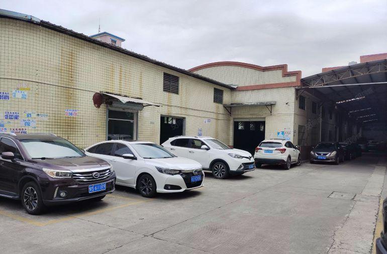 黄江北岸村独栋钢构650平滴水6米工业用地可以办环评好进大车