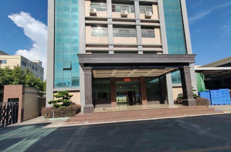 钢架结构厂房，独门独院，厂房使用率高形象好，距高速路口2公里