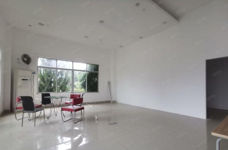 黄江砖墙到顶单一层1200可分租带豪华几十万装修，主线已到