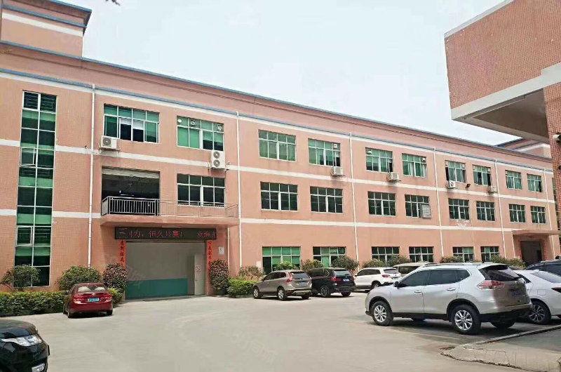 黄江镇原房东独院厂房招租三层3600平米九成新