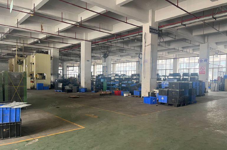 黄江镇田心村原房东独院厂房13900平米带现成装修