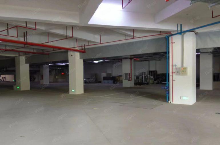 13一平的一楼，原房东物业，好进大车，大园区形象好