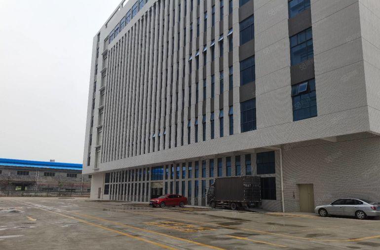 黄江星光村星峰路2号原房东全新厂房24000平出租 可分租