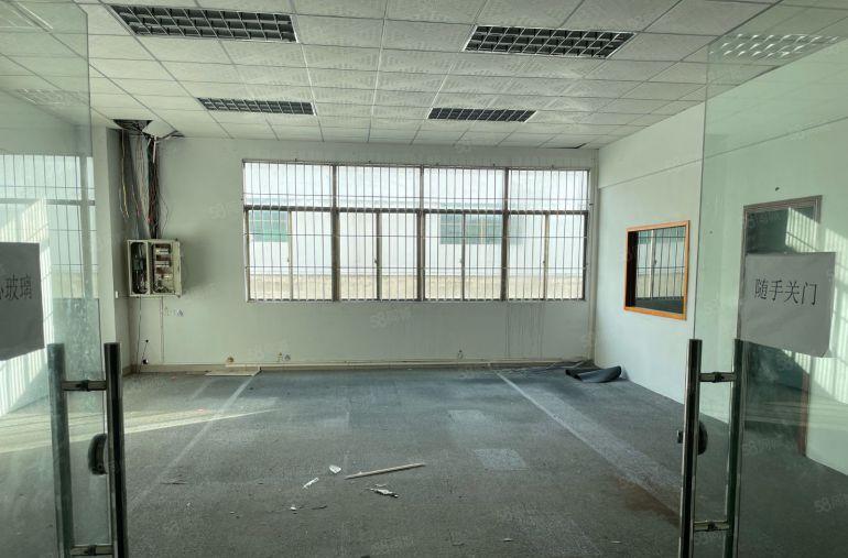 黄江镇原房东二楼1700平现成装修低价出租配套齐全