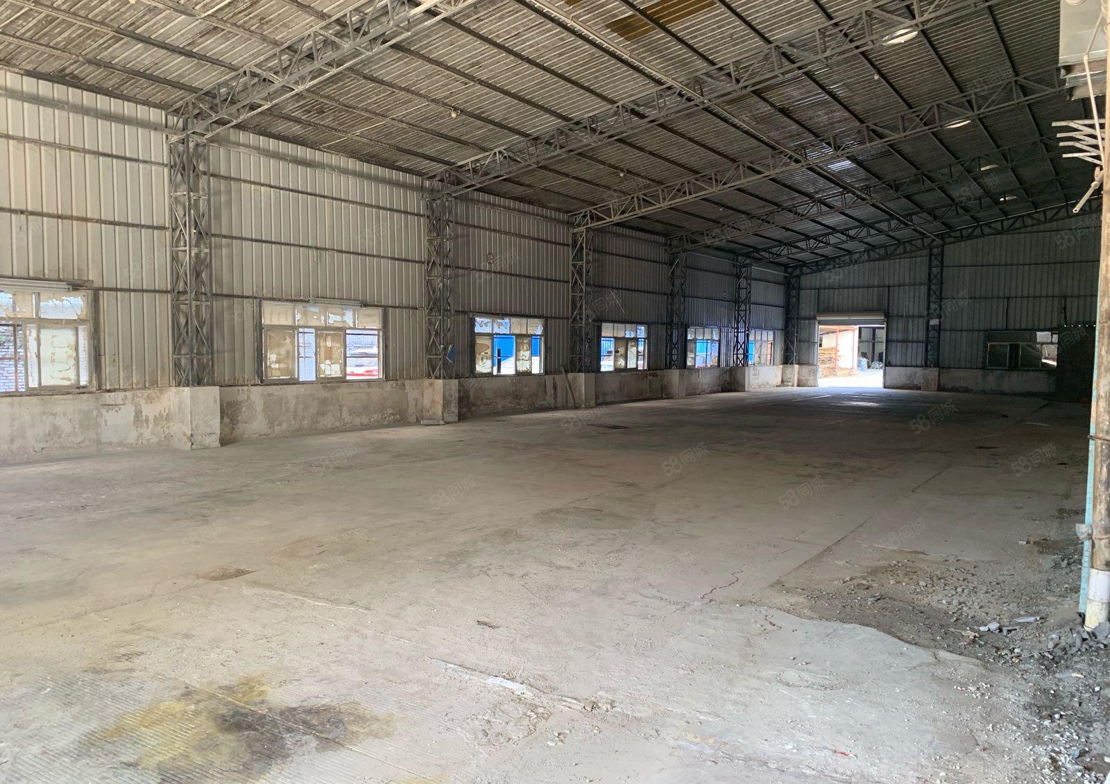 黄江镇成熟工业园分租一楼2200平方米