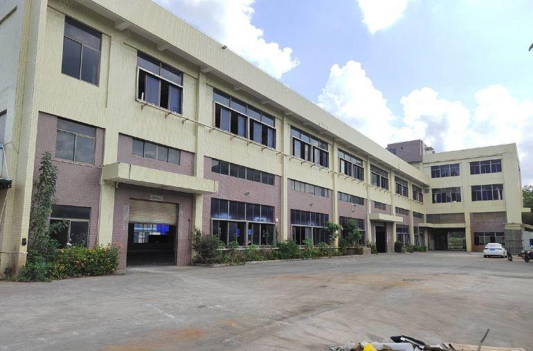 黄江梅塘靠近光明新出带牛角一楼3000平低价出租  7米高