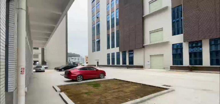 黄江全新标准独栋24000重工业厂房出租，大小可分租