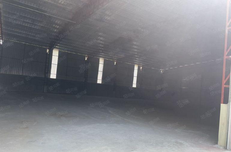 黄江镇新出原房东独院厂房13元出租，空地超大，滴水8米