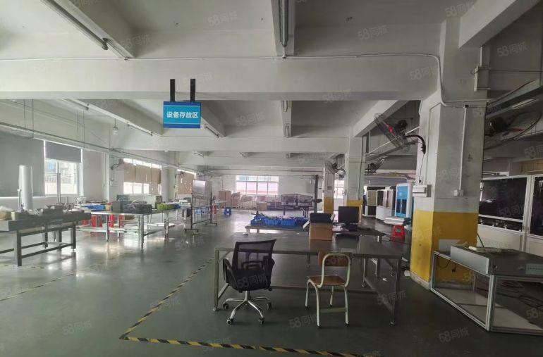 黄江镇星光村工业园区内分租三楼3000平可分租现成装修水电齐