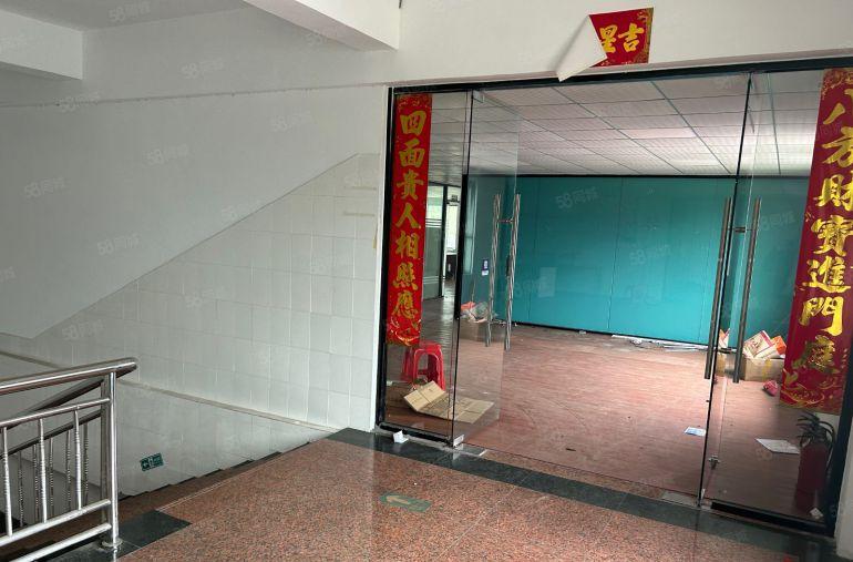 急租黄江现成办公室装修厂房出租，合适电商电子耳机音响等