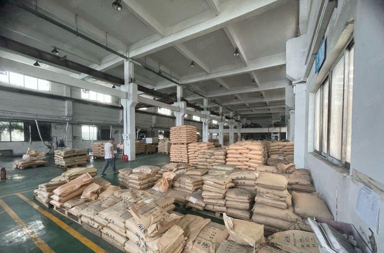 黄江镇中心独院厂房8190平滴水8米大小可分租有航车可办环评