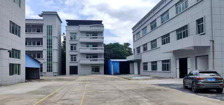 龙华靠黄江原房东东深路标准三层花园式独院厂房出租15元