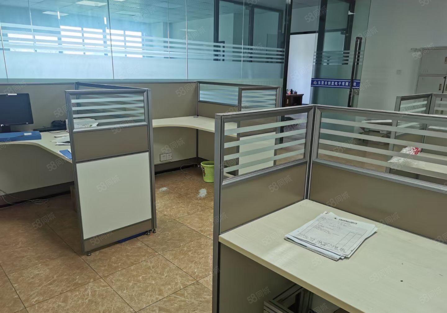 黄江一楼精装修1720平米厂房出租，价格实惠。可分租